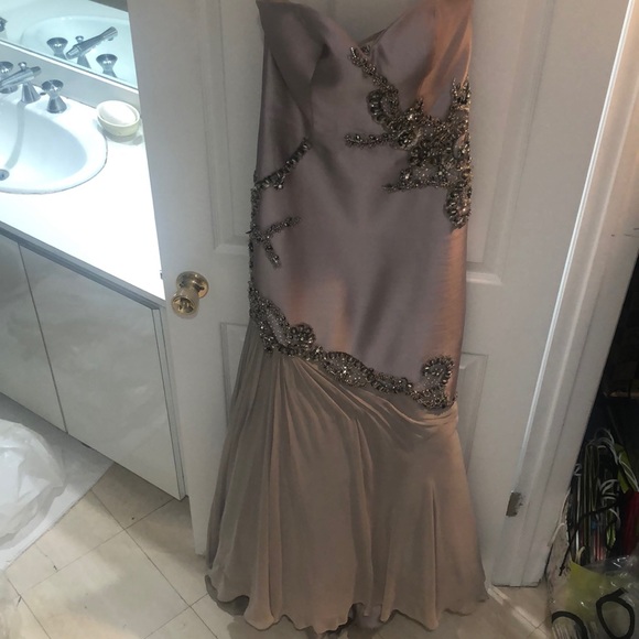 Terani Couture Dress - Picture 3 of 7